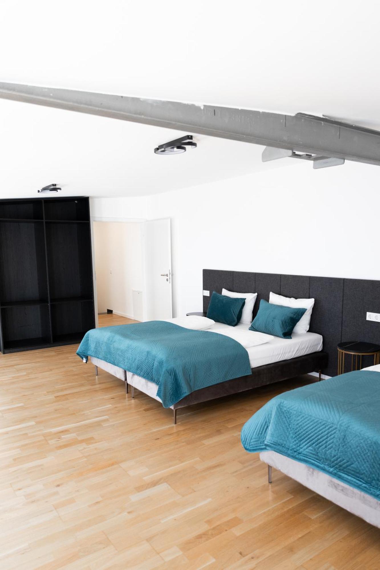 Apartment B-chill House